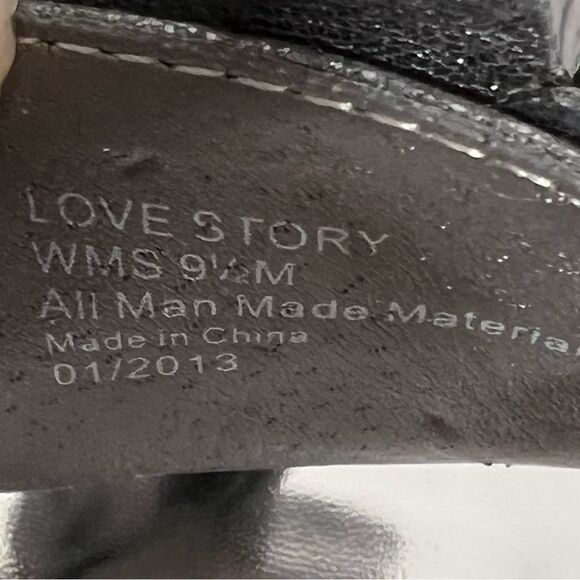 Kenneth Cole Reaction Love Story Women's Gray Beaded Sandals -- 9.5 - Picture 8 of 8